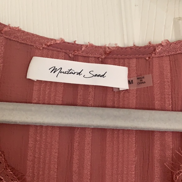 Business casual top from Buckle - Picture 2 of 3